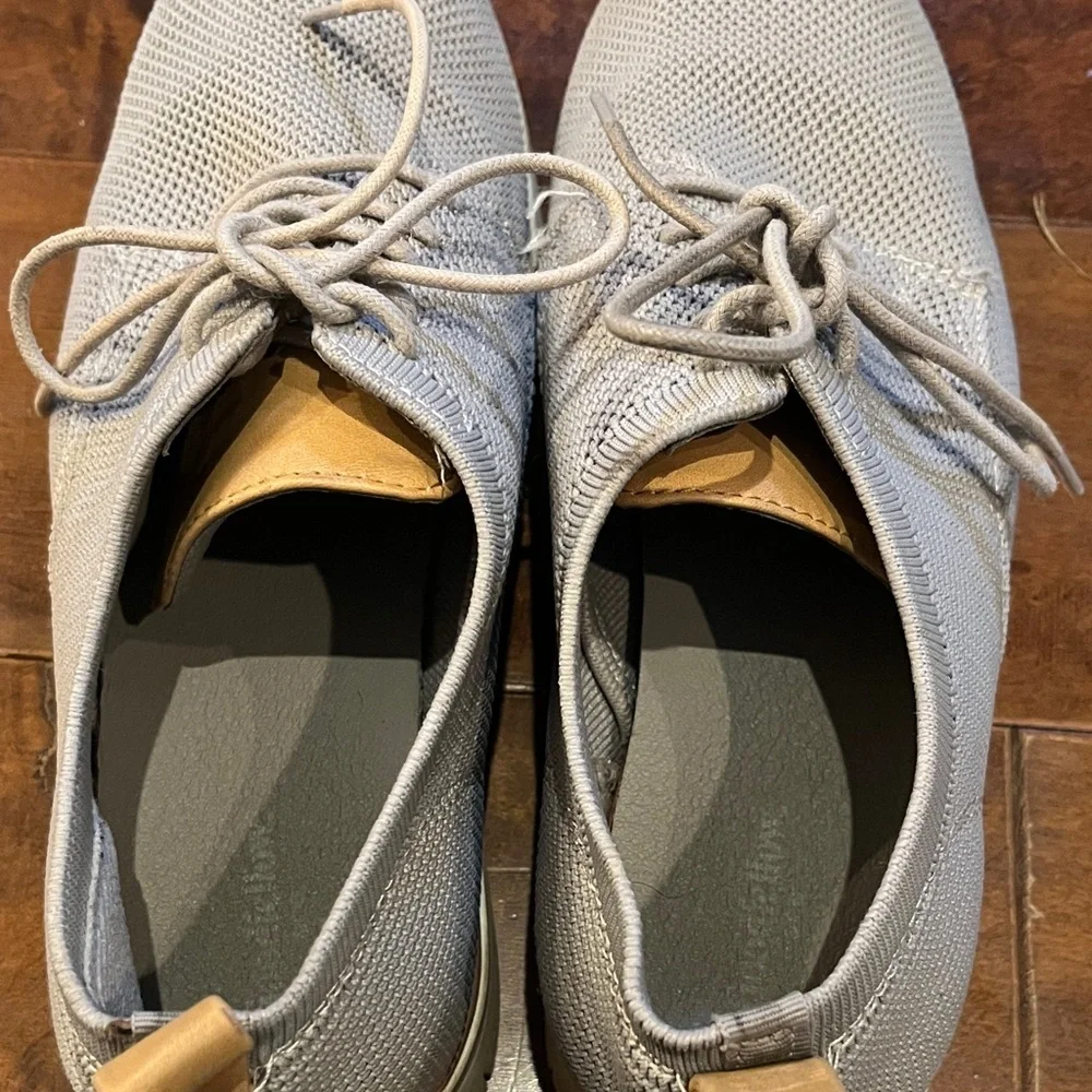 Men's Classic Gray Derby Shoes